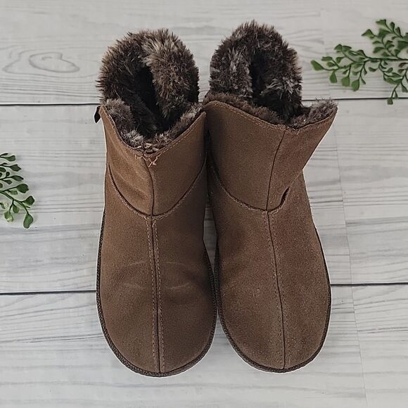 Natural Reflections Cozy Brown Fur-Lined Ankle Bootie Slippers Womens Size 8 - Picture 2 of 9